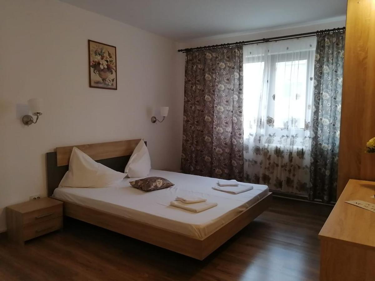 Hotel Dacor Orăştie Dış mekan fotoğraf